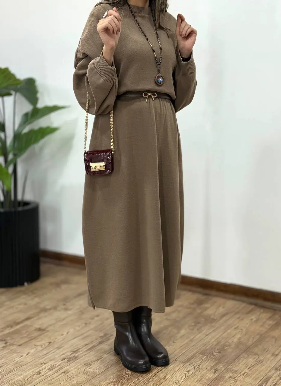 ست پلیور و دامن بافت آیسو آیرا 1